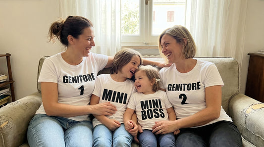 Magliette Family Matching Personalizzate – Kit Coordinato per Tutta la Famiglia | Regalo Divertente e Unico
